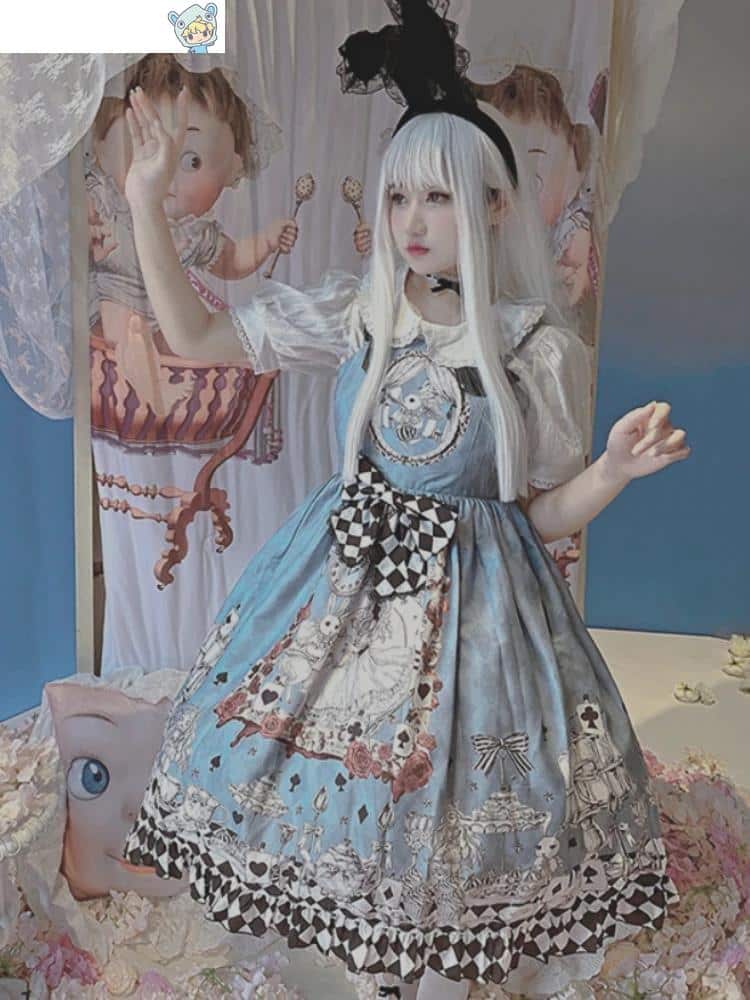 Vintage Gothic Lolita Slip Dress mit Dark Bunny Print und Kawaii-Bogen. 1 1732648339