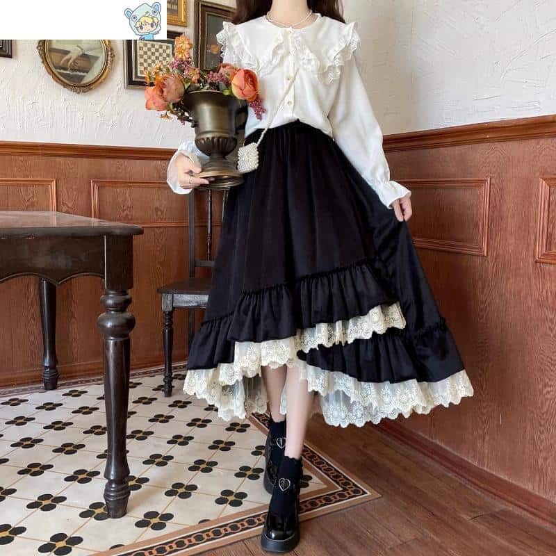 Eleganter Lolita Samtrock mit Spitze und Rüschen 22 359156964