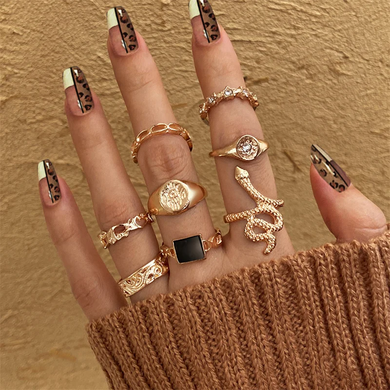 Punk Gothic Herz Ring Set Schwarz Würfel Spaten Ass Silber Retro Strass Charme Finger Schmuck 44 1132760091