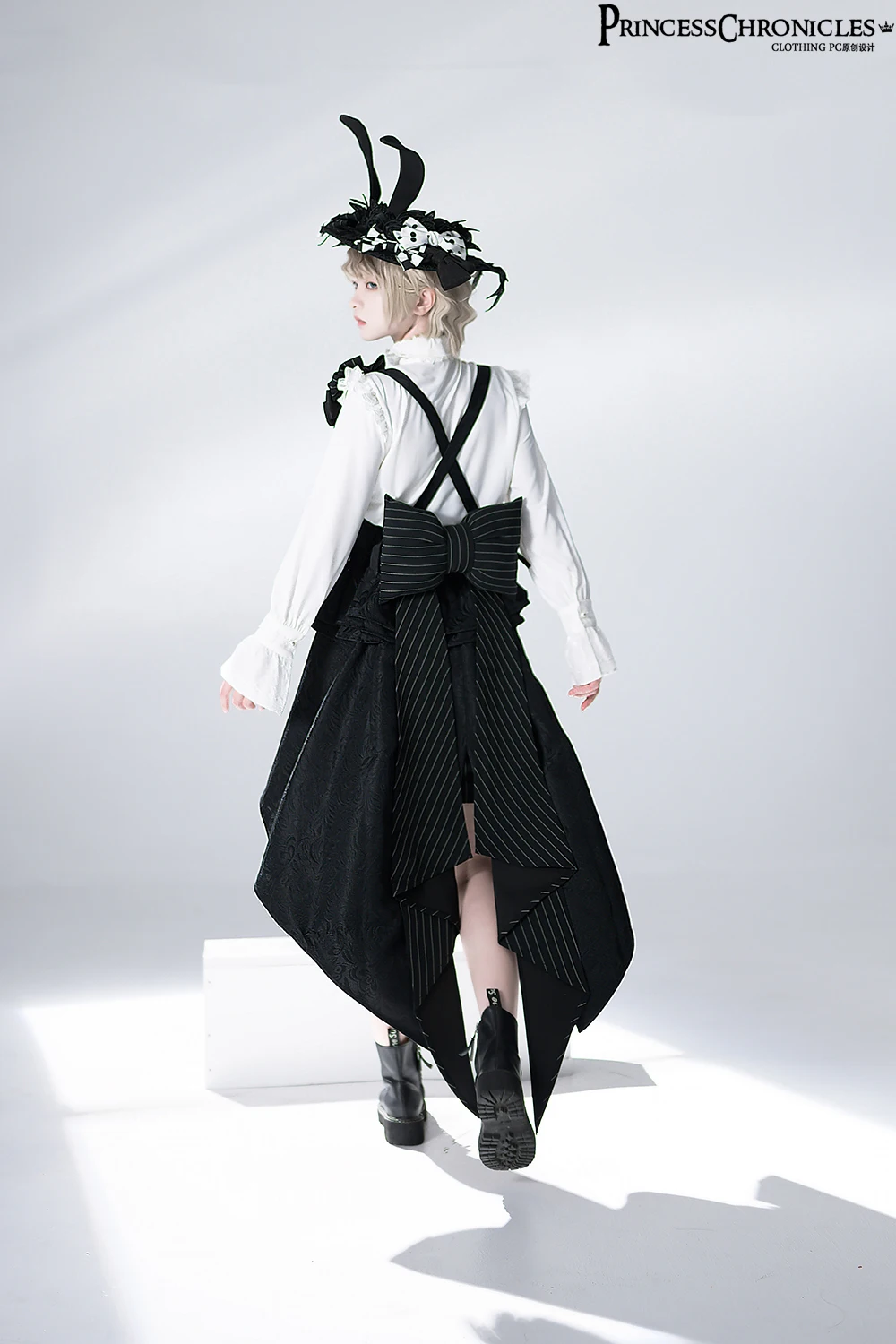 Rabbit Theater Bluse und Shorts Set by Princess Chronicles 46 1200201972