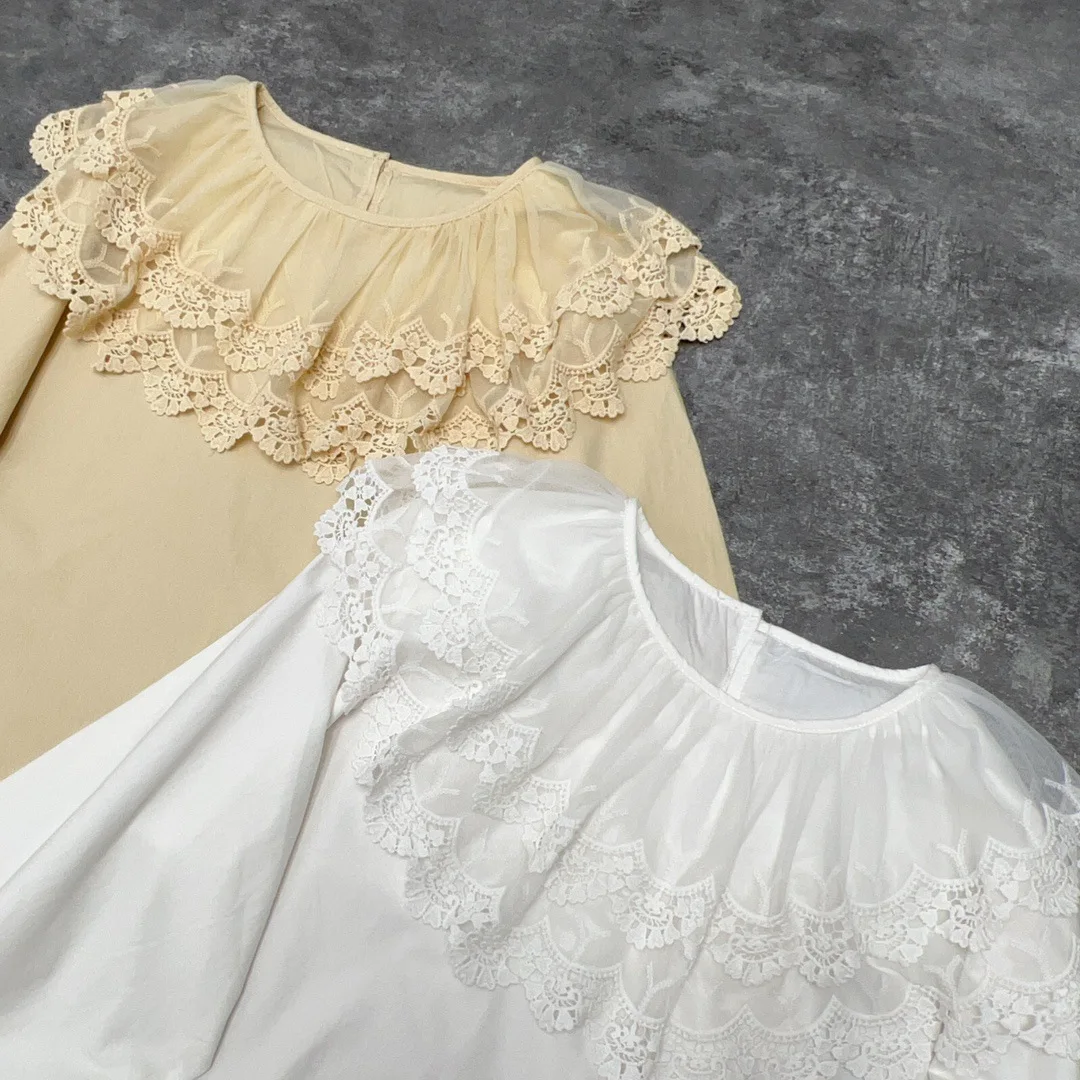 Spitzenbluse mit großem Rüschenkragen und Puffärmeln 2 Cotton Lace Big Ruffled Collar Long Puff Sleeve White Shirt Vintage Retro Chic Cottagecore Victorian Kawaii Cute Sweet Blouse 2